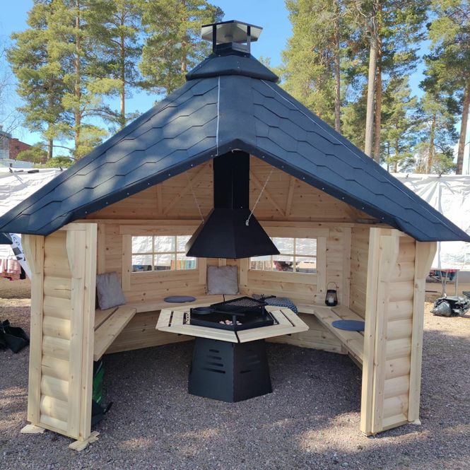 Hovedbilde Gapahuk 6 m2 Royal med grill og benker - Buet vegg